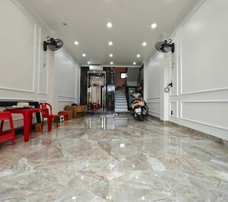 Nhà 5,5 tầng Lô 20B Lê Hồng Phong sau Parkson, BigC