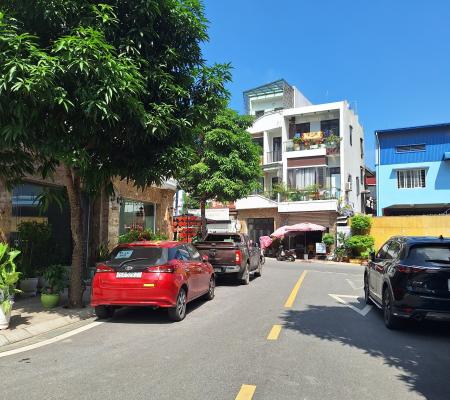 Căn liền kề 4,5 tầng xây thô khu đô thị Hoàng Huy Riverside Tam Bạc