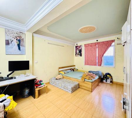 Nhà 3 tầng 140m2 mặt đường Nguyễn Văn Linh gần cầu An Đồng