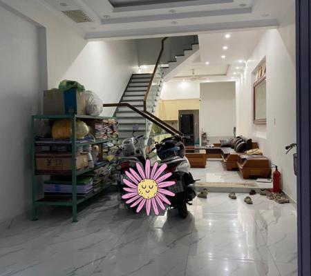 Nhà 4 tầng 75m2 đường Phạm Tử Nghi, Thiên Lôi