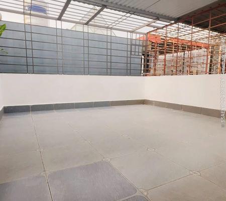 Nhà 4,5 tầng ngõ thông Lực Hành, Ngô Gia Tự oto đỗ cửa