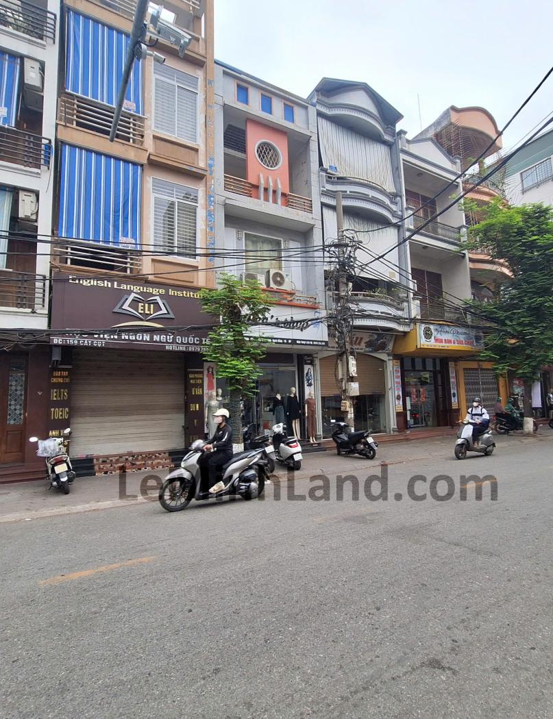 Nhà mặt đường Cát Cụt, Lê Chân 70m2 kinh doanh đẹp