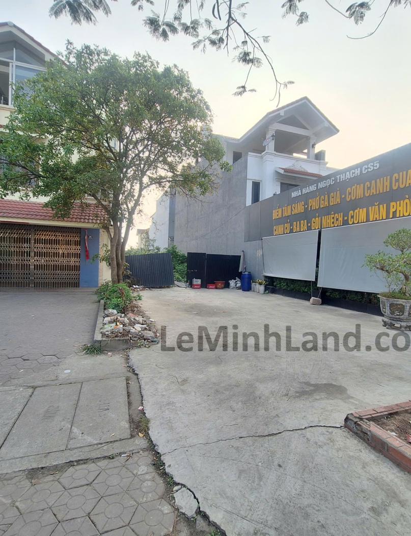 Đất 180m2 mặt đường Phạm Văn Đồng khu Mê Linh, Dương Kinh