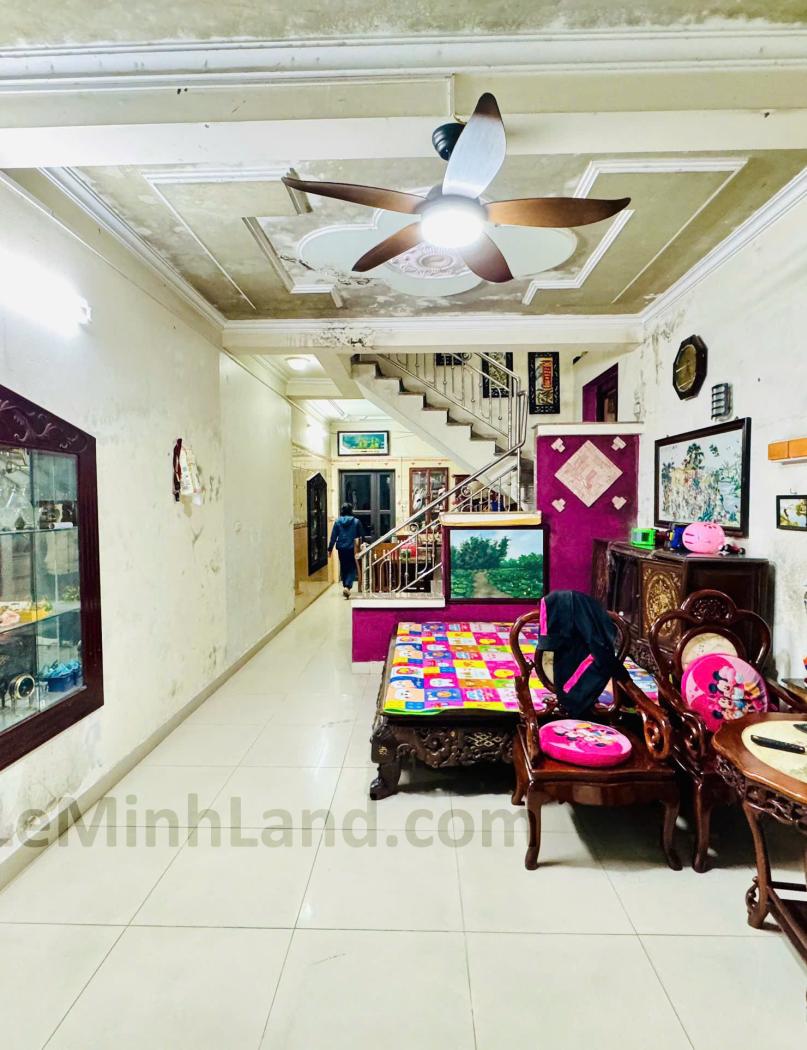 Nhà 3 tầng 140m2 mặt đường Nguyễn Văn Linh gần cầu An Đồng